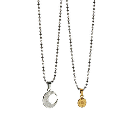 Cay and Min Necklace Set
